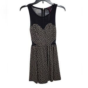 Material Girl Geometric Mini Dress Skater Dress Sweetheart Mesh Cutout XS